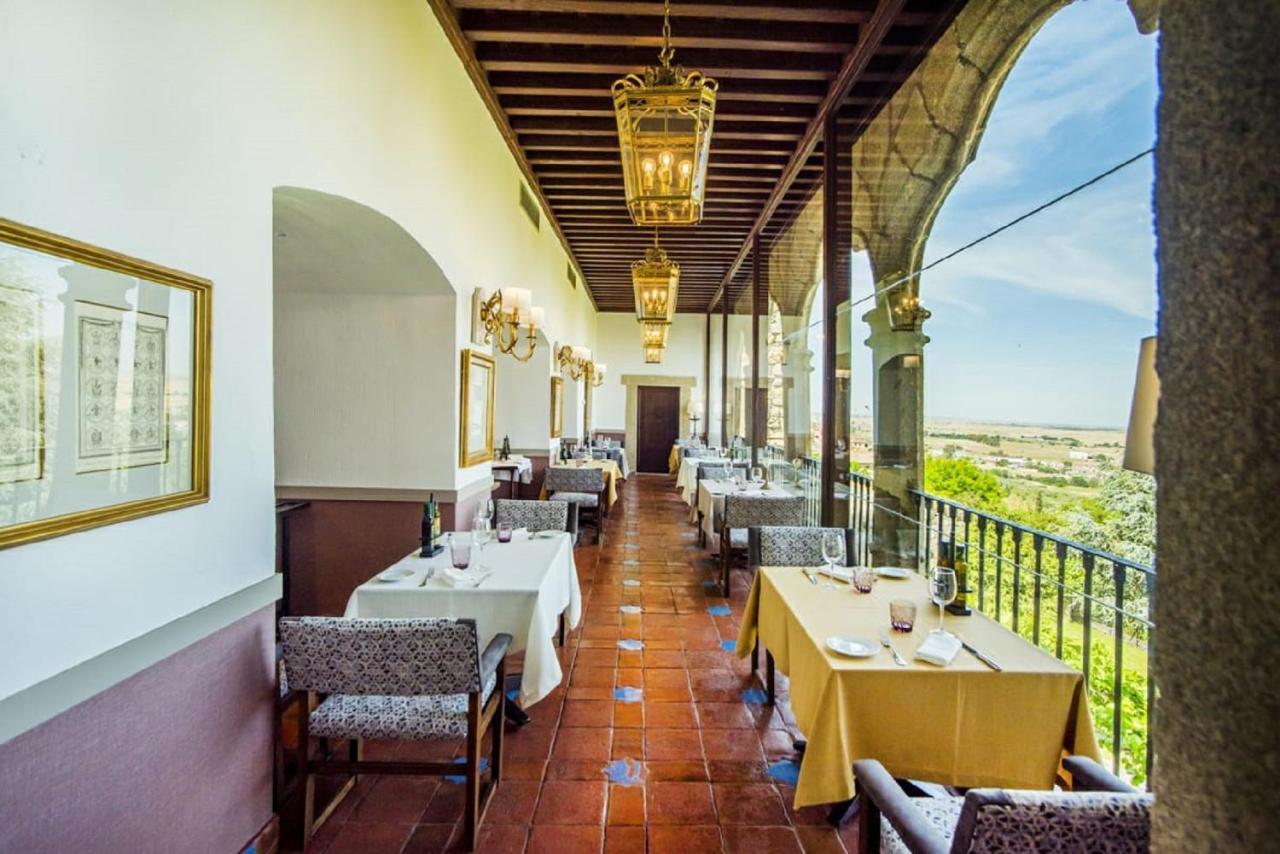 Parador De Oropesa Exterior photo