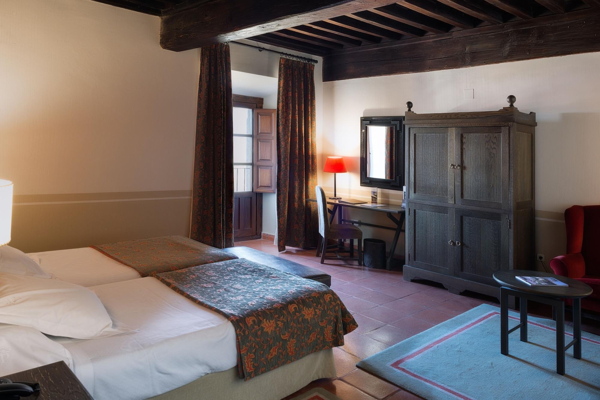 Parador De Oropesa Exterior photo